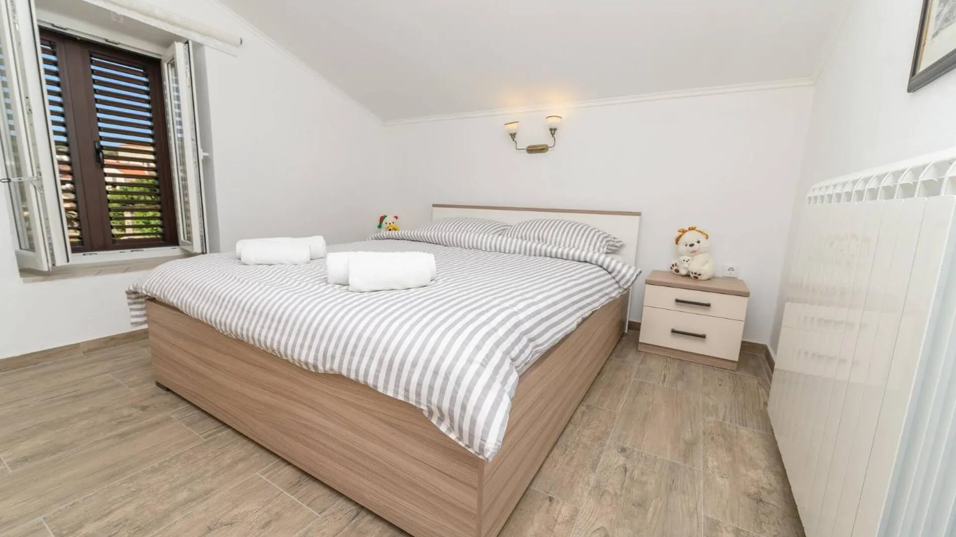 Beautiful Apartment Aleks Mali Losinj