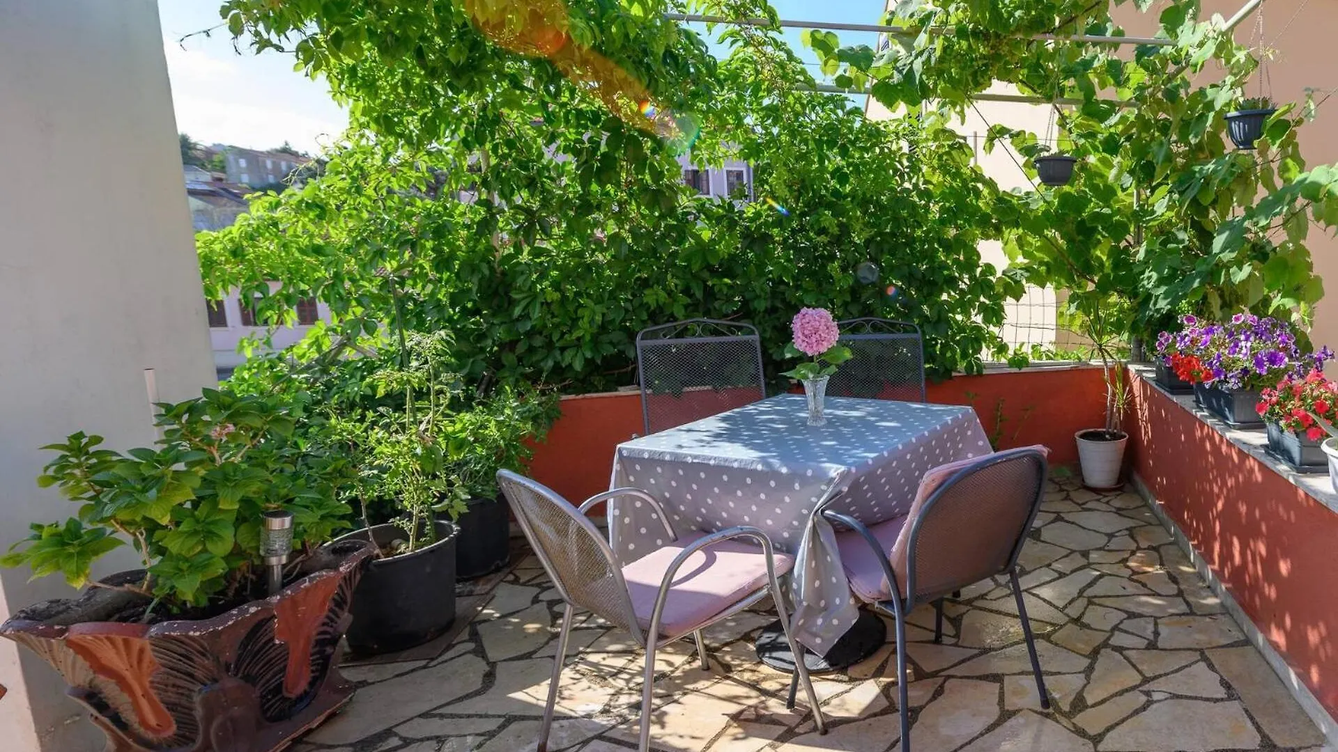 Beautiful Apartment Aleks Mali Losinj